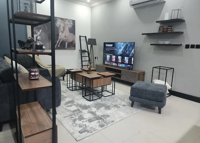 Elegant Luxury Apartment In Jeddah Near Airport